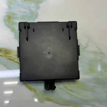 Mercedes-Benz W166 GL ML GLS Door Control Module A 1669005811