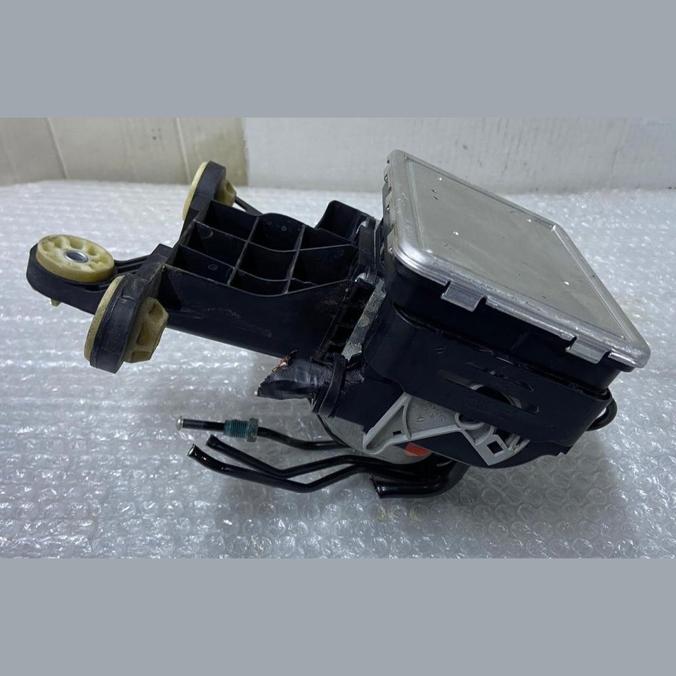 OEM 2021 BMW G20 G26 ABS PUMP ASSEMBLY 5A44C38-01 - 5A44C39