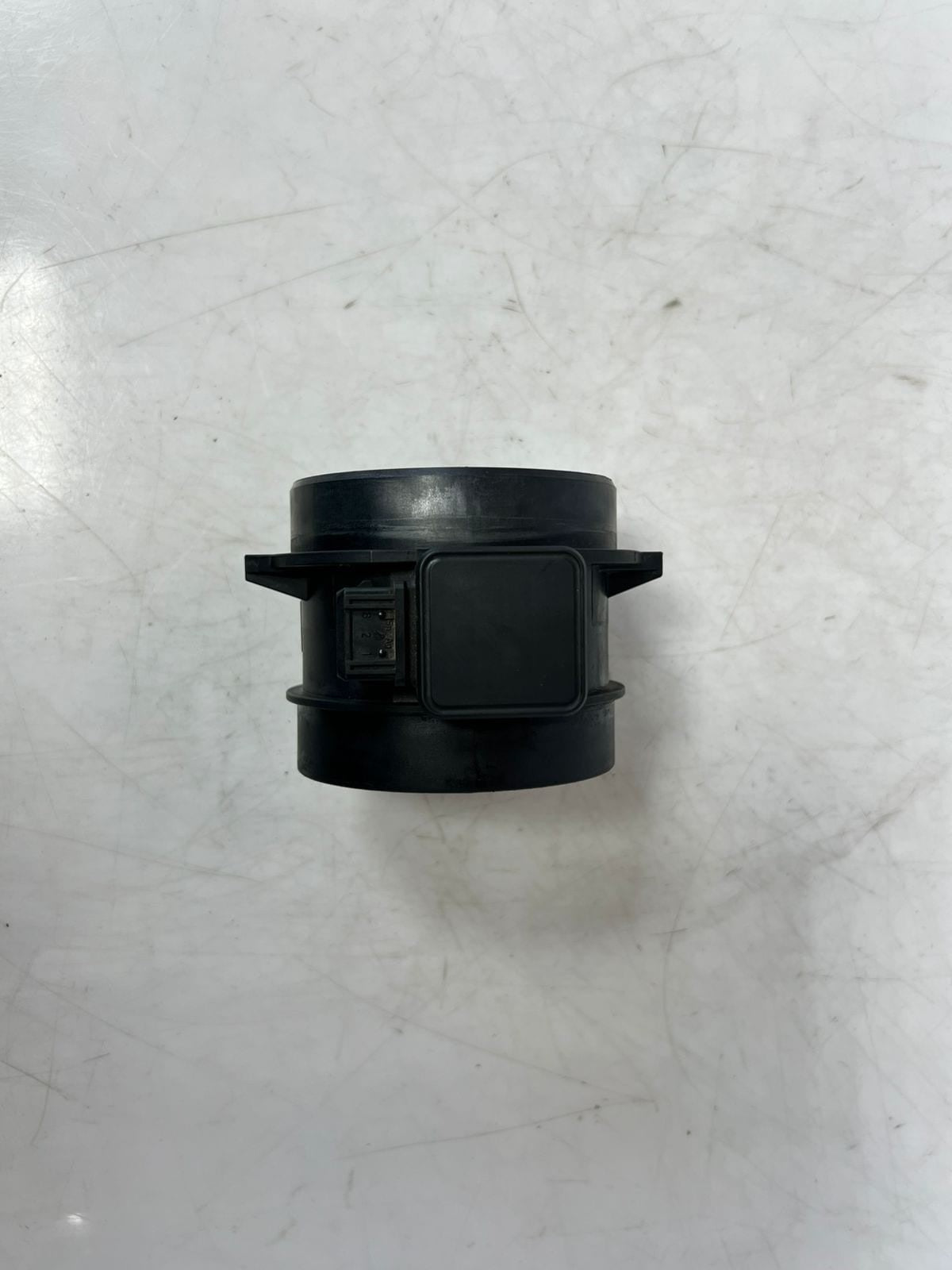 2001-2005 BMW 330i Mass Air Flow Sensor 1438871 OEM