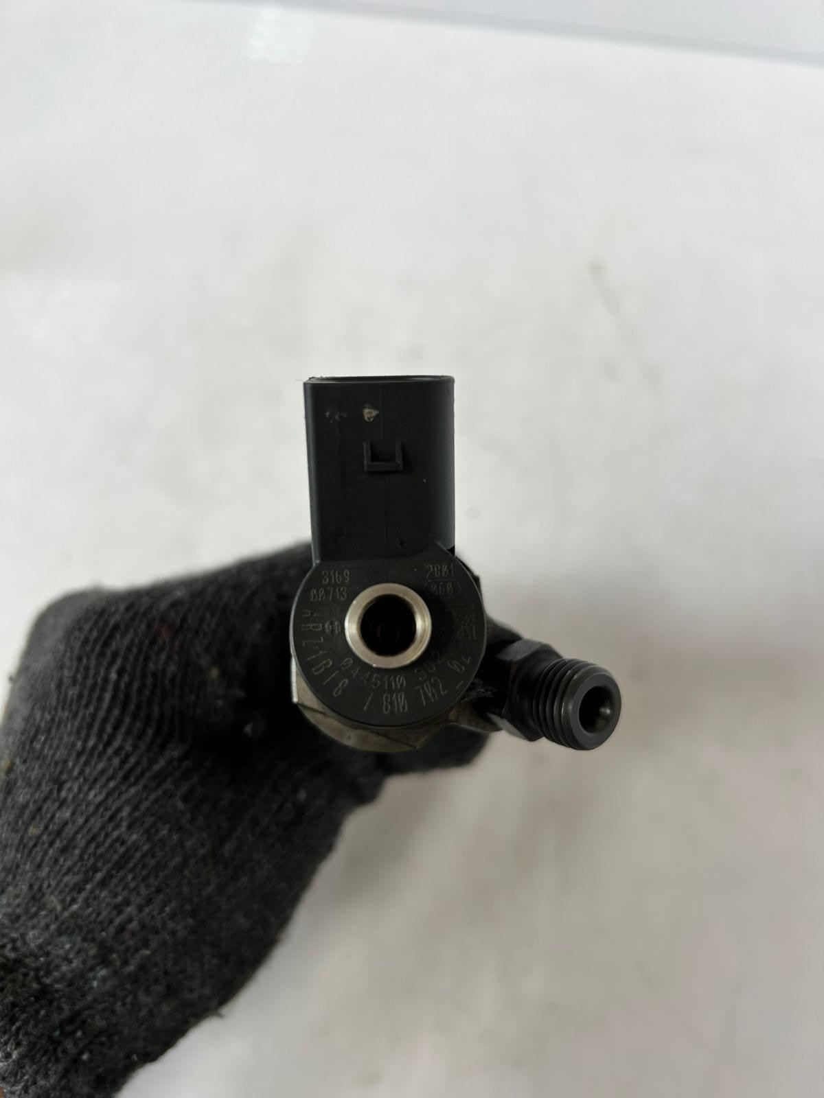 BMW F10 F11, 3 5 Series N47D N57 2.0D and 3.0D Diesel Fuel Injector 7810702 OEM