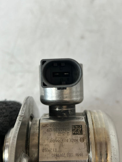 2013-2018 BMW 650i N63 X5 X6 M5 550I xDrive High Pressure Fuel Pump 7599865 OEM