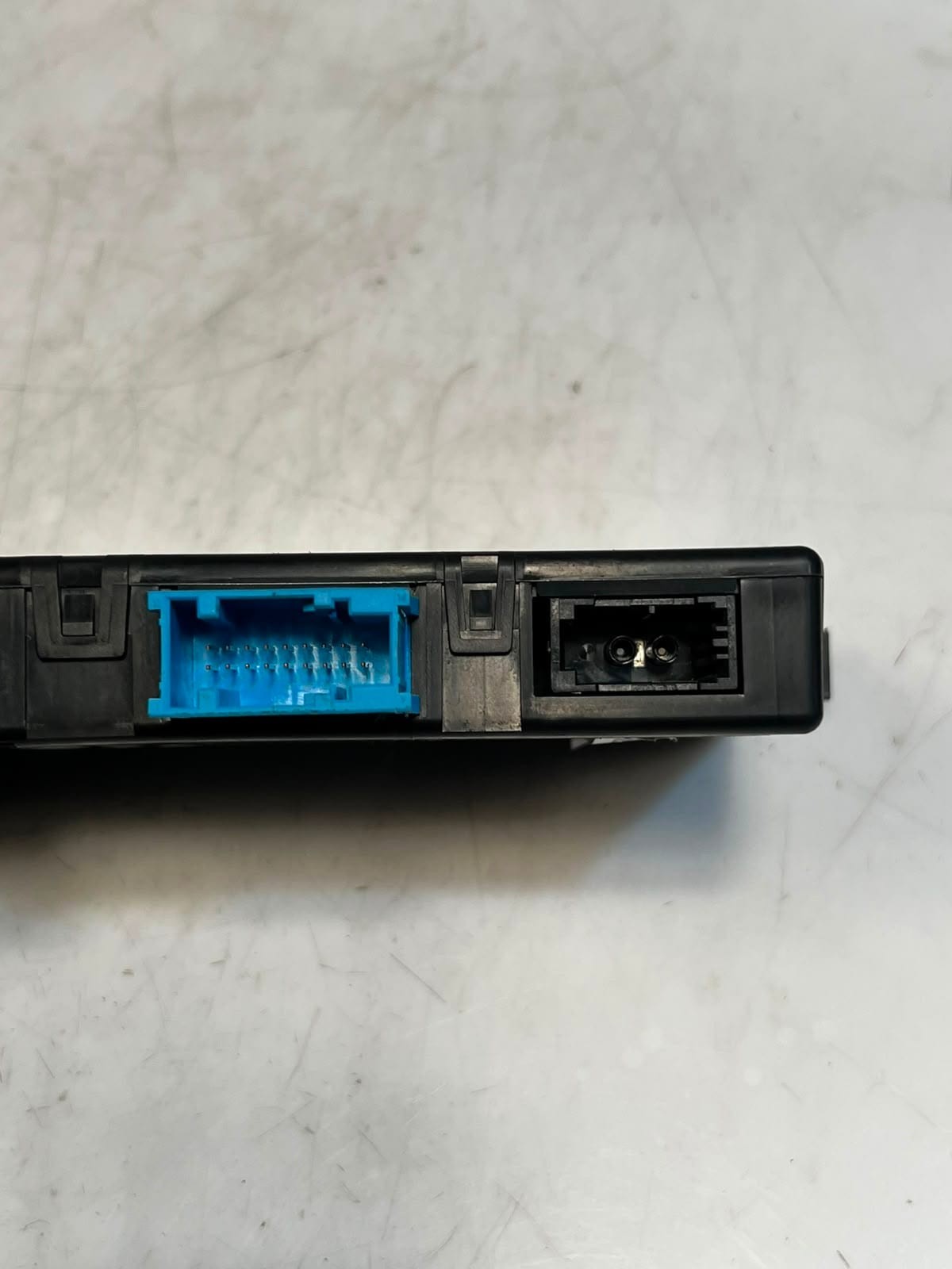2011-2017 BMW F10 F25 X3 Central Gateway Control Module 9266411 OEM