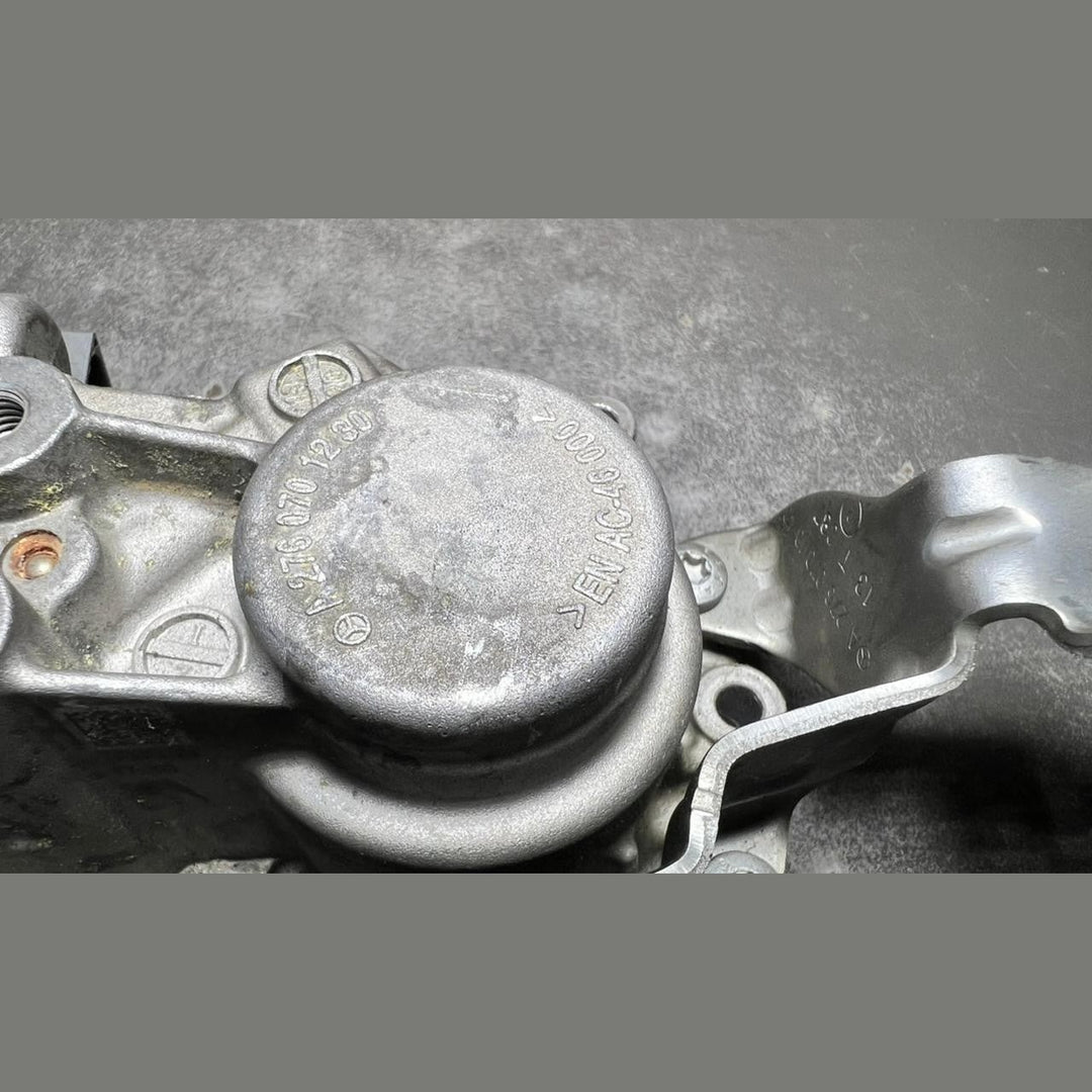 12-18 Mercedes W212 C300 M276 High Pressure Fuel Pump W/Housing A276 0700601 OEM