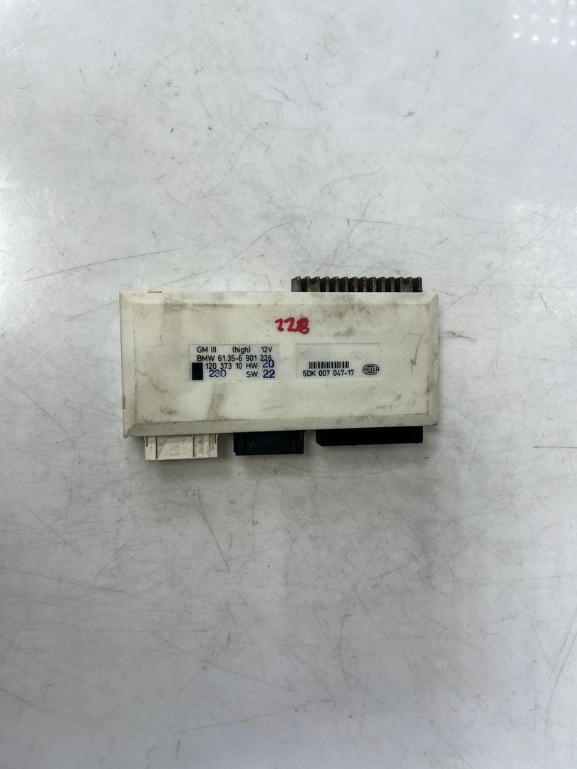 2001 BMW 740i E39 and E38 GM3 HIGH 12V Body Control Module 6901228 OEM