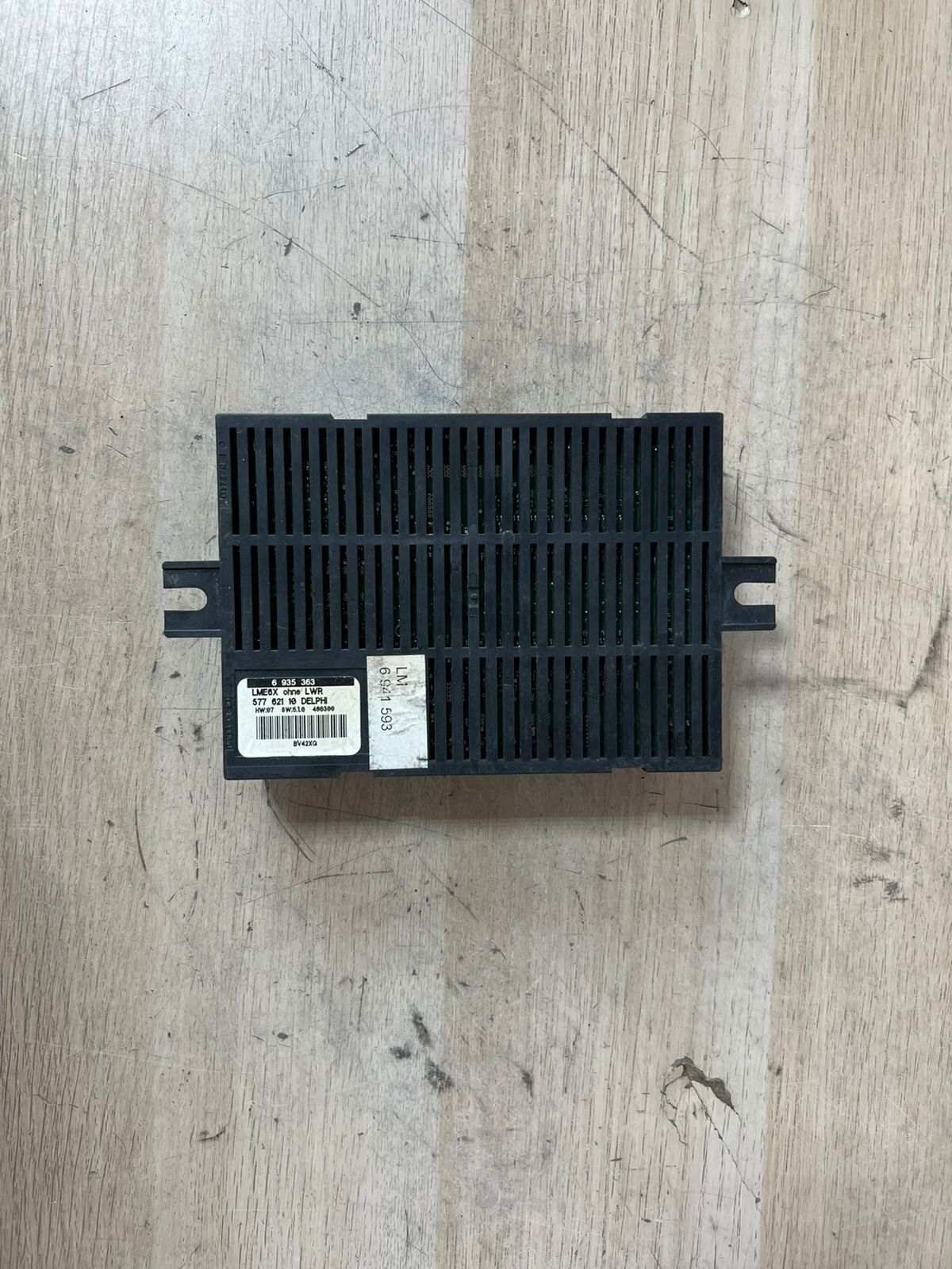 BMW E60 E63 E65 E66 745i 750i 550i Footwell Light Module 6935363