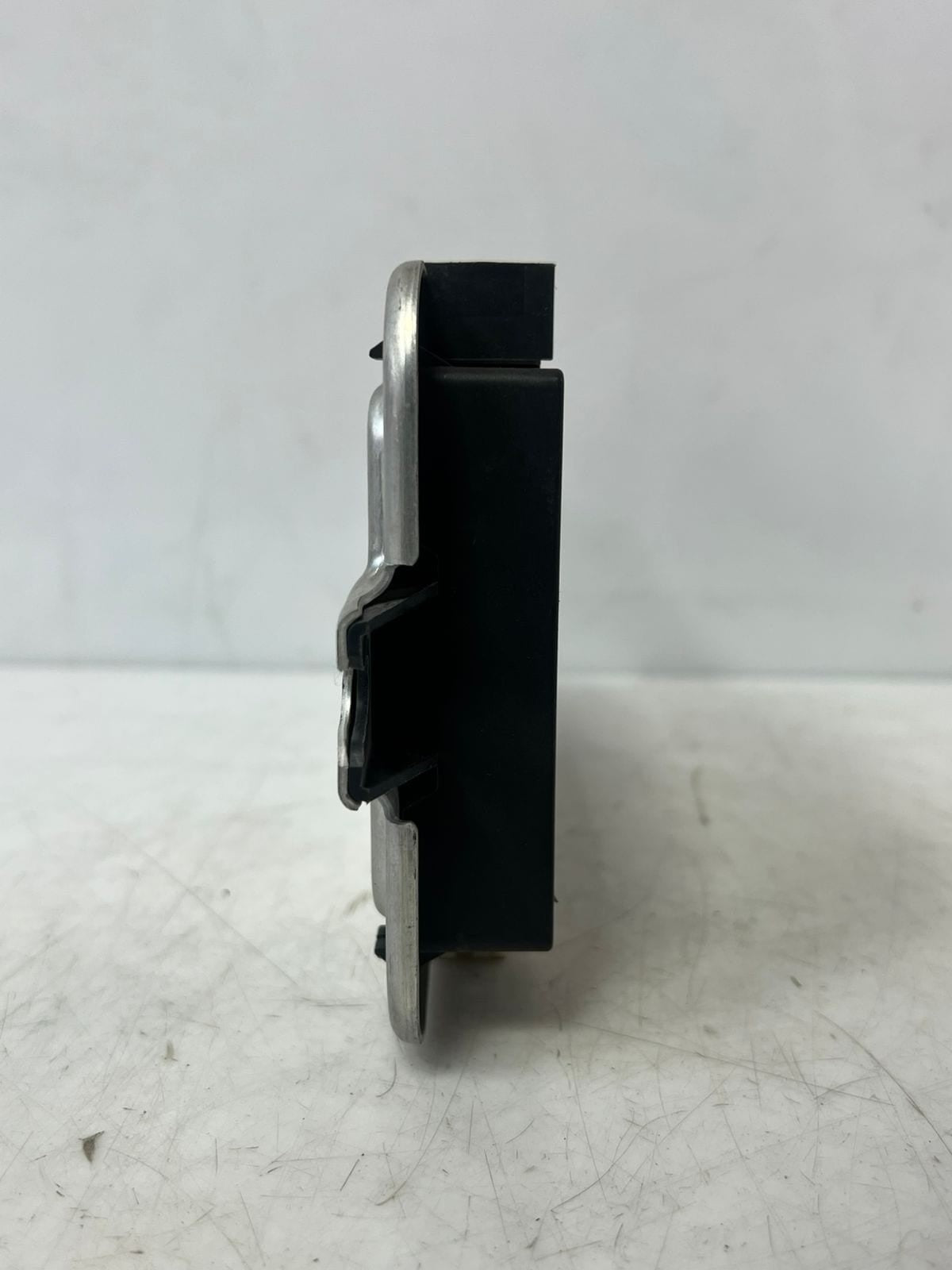 2010-2016 BMW 550i F10 F12 F01 F25 F26 Footwell Light Control Module 9247063 OEM