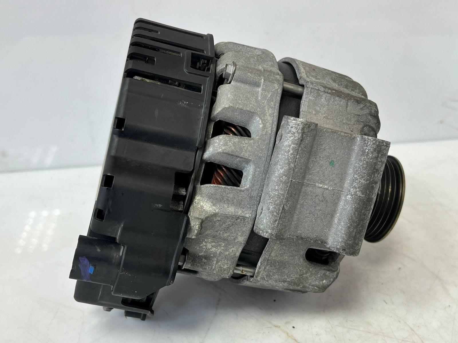 BMW 3 Series F30 5 Series F10, and 7 Series Active Hybrid Alternator 7622372 OEM