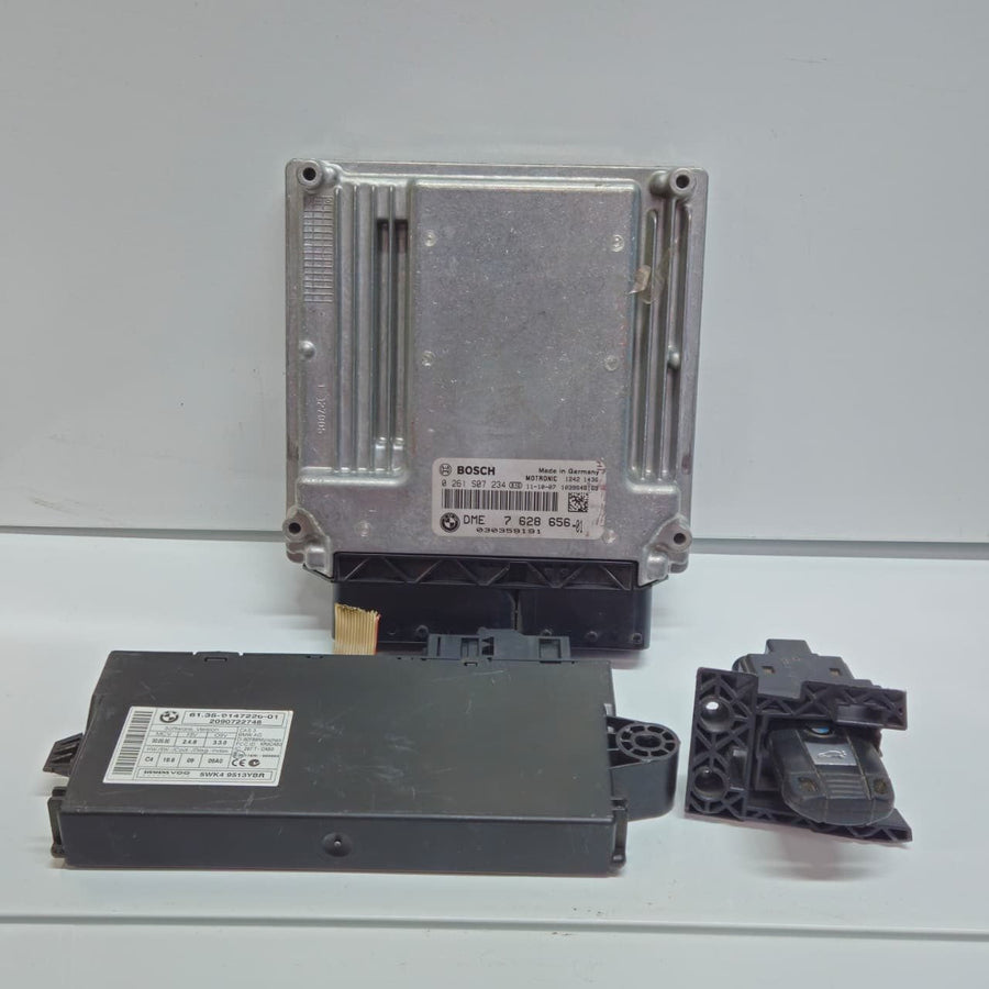BMW X1 E84, Engine Control Module DDE ECU KEY SET 7628656 BMW X1 E84, E87, E90,