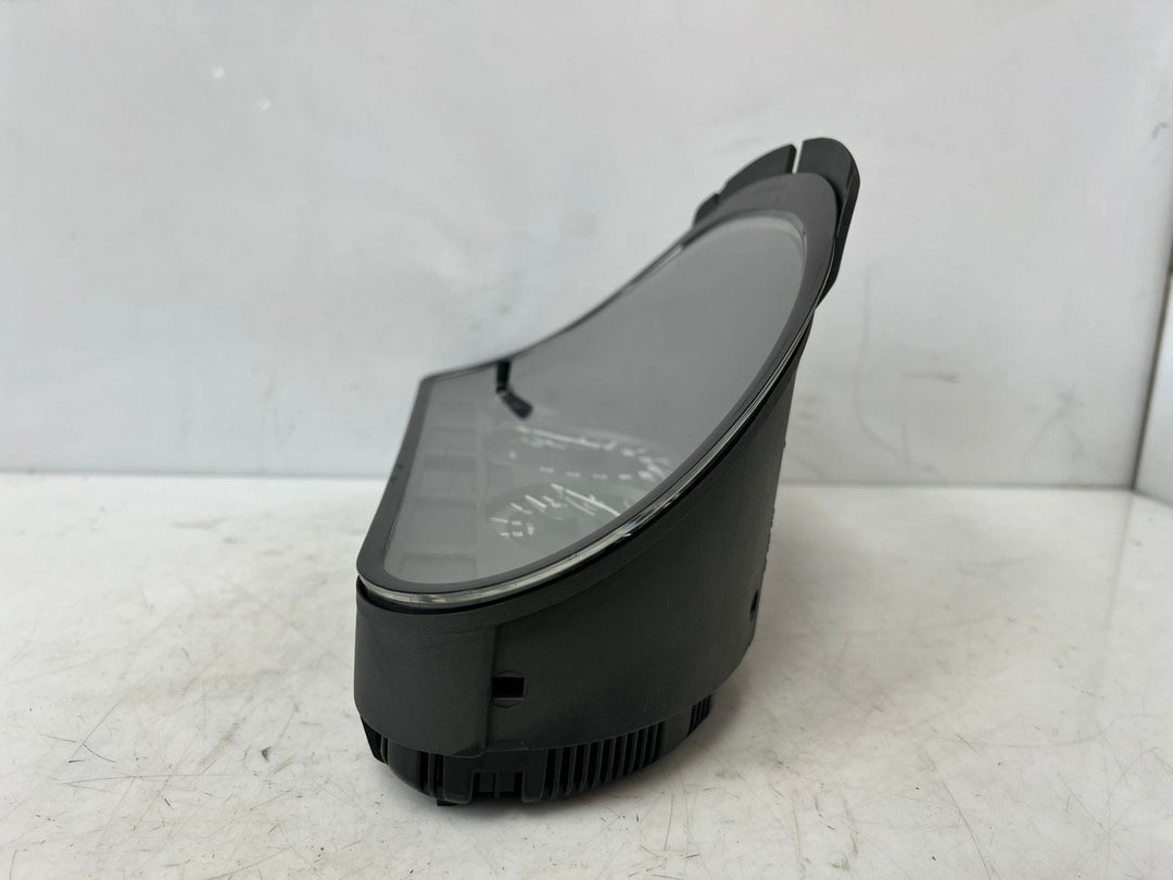 BMW 5 Series E39 Speedometer Instrument Cluster Revolution Counter 8372354 OEM
