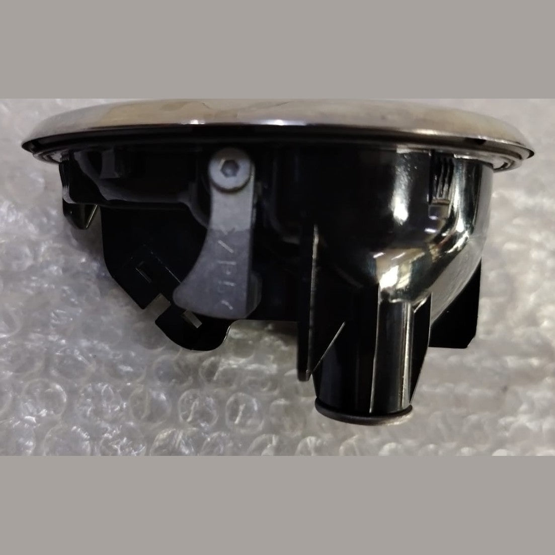 OEM BMW X2 F39 REAR LIFTGATE EMBLEM RELEASE SWITCH HANDLE 7248535