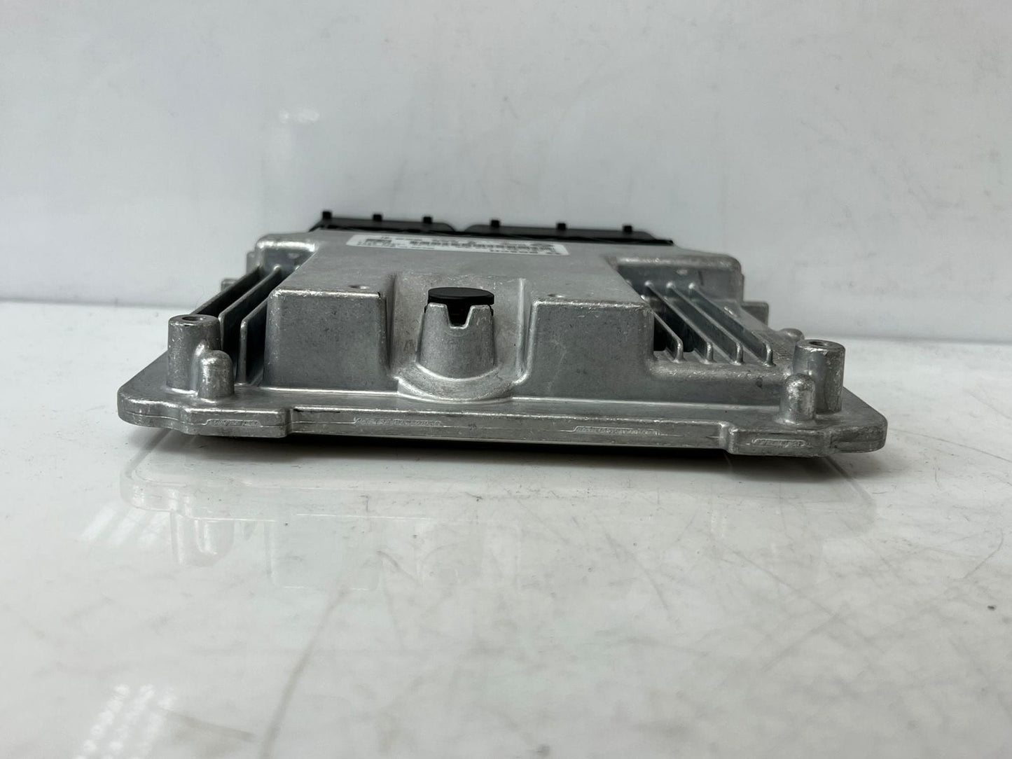 2014-2018 BMW X3 328d DIESEL Engine Control Module ECU DDE 8585628 OEM