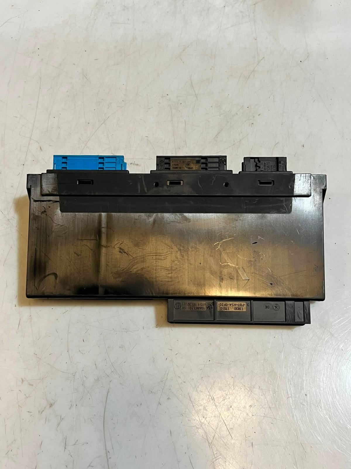 2012-2016 BMW 5' 6' F10 F11 F13 650i Body Control Module JUNCTION BOX 9284273