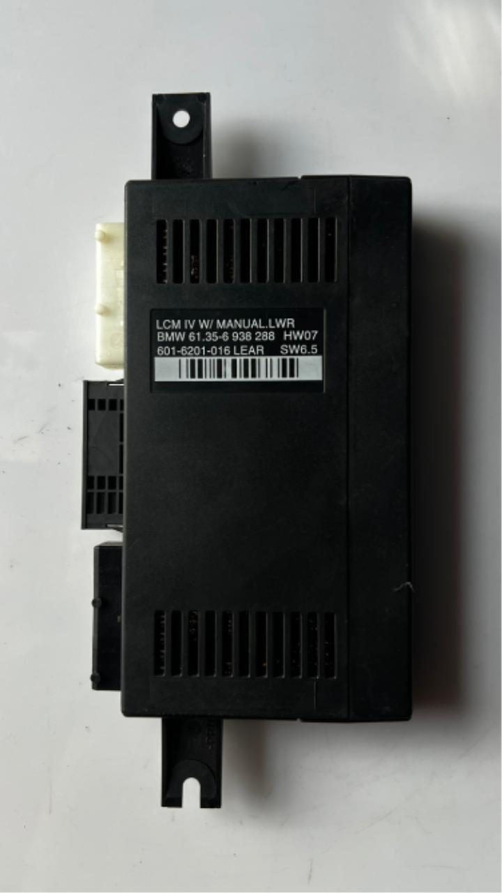 BMW X5 7 5 Z8'ies E53 E38 E39 E52 LCM-4B LIGHT CHECK CONTROL UNIT LCM4 W/MAN LWR