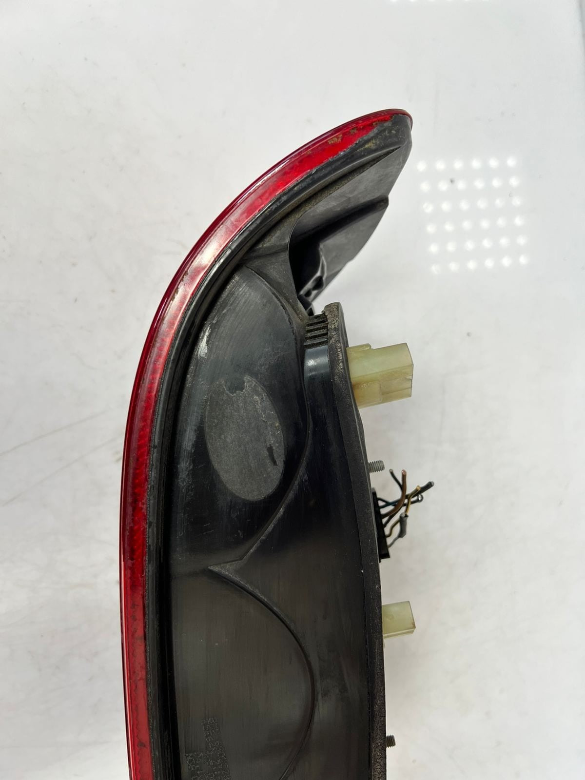 2001 BMW 530i 5 Series E39 sedan RIGHT SIDE Tail Light Assembly 6902528 OEM