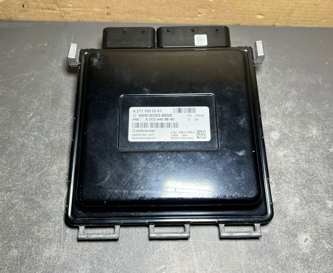 Mercedes Benz W204 C250 ECU ECM Engine Computer Control Module A271 1500391
