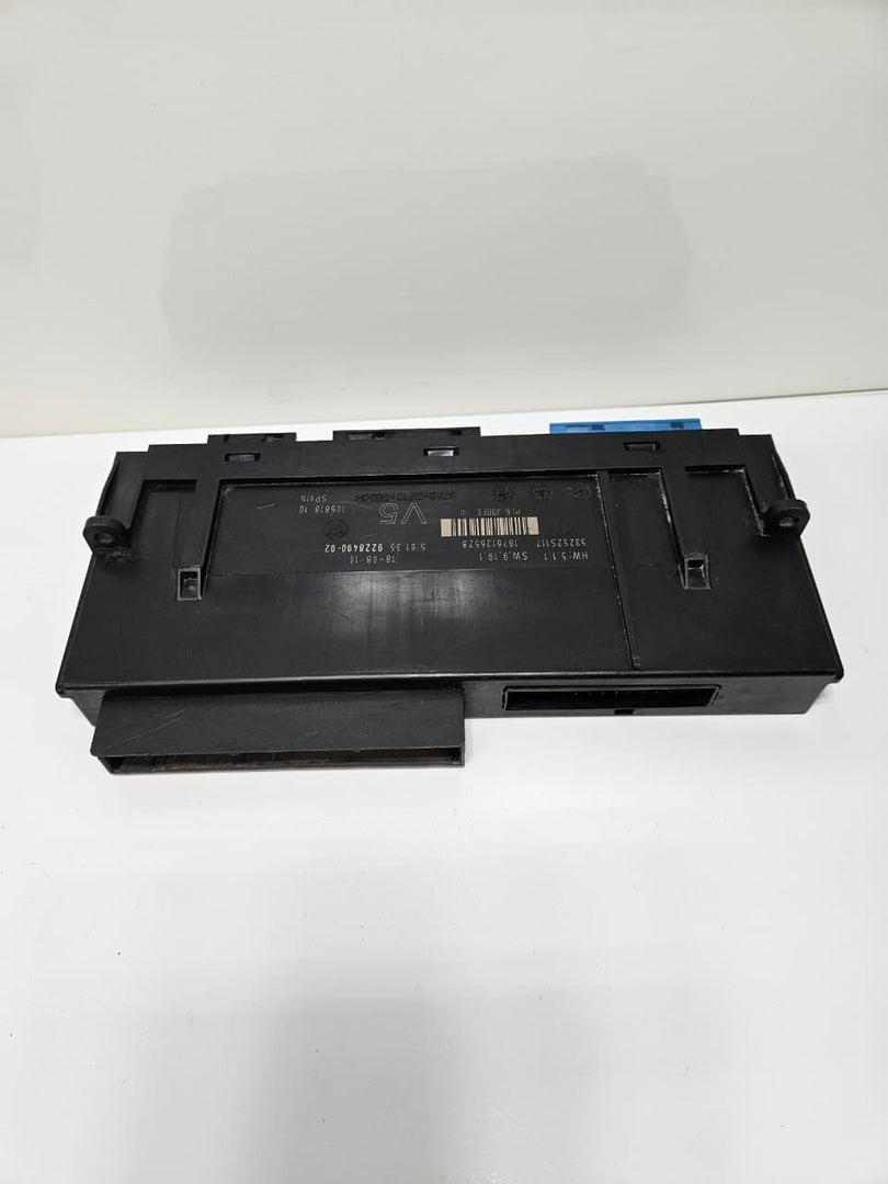 2011 - 2016 BMW 528i 550i 535i Electronic Body Control Module Unit 9228490