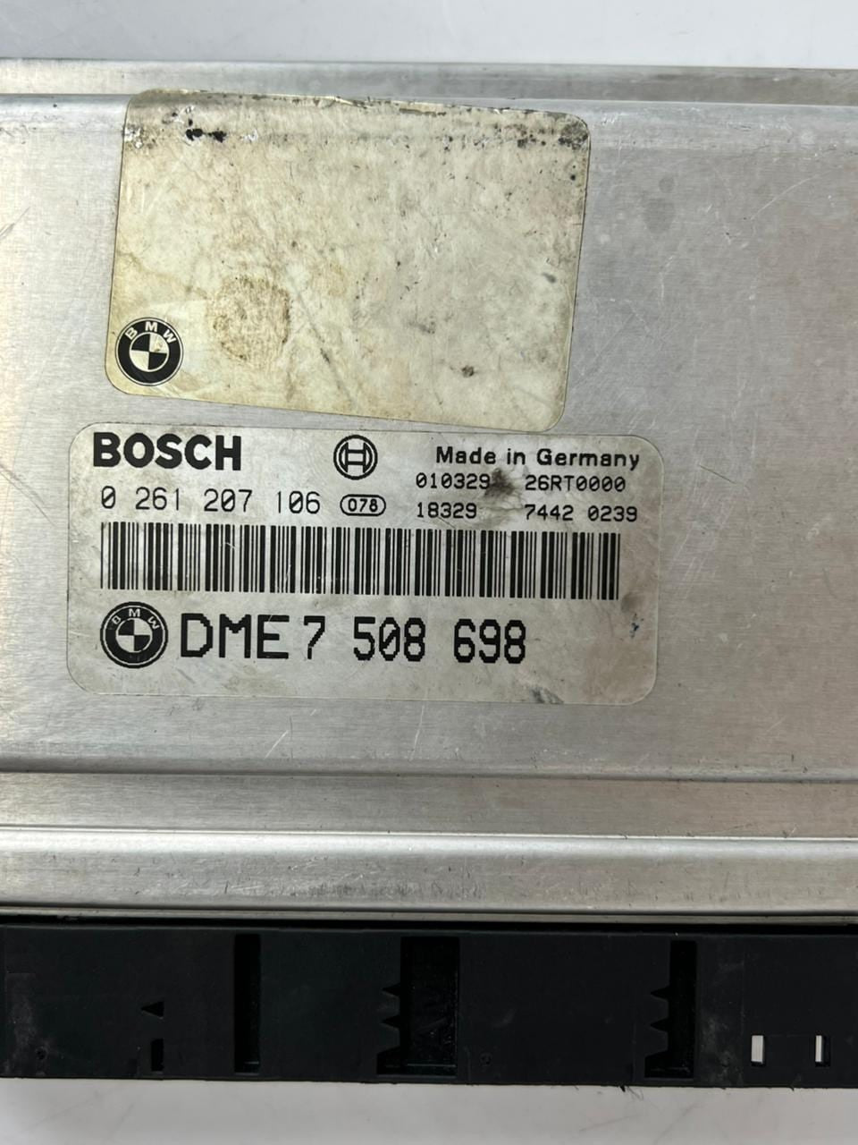 2000-2001 BMW E39 E53 4.4i M62 V8 PETROL ENGINE ECU DME OEM BOSCH 7508698
