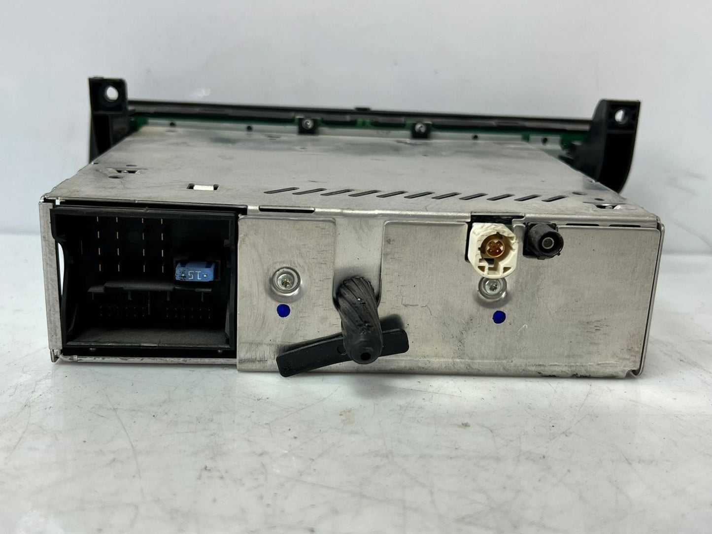 OEM BMW 1 3 SERIES X1 E84 E82 E90 PROFESSIONAL CD RADIO HEADUNIT 9302155
