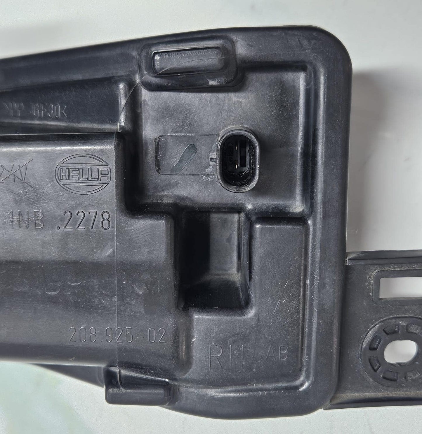 2019 BMW X3 G01 Front Right Fog Light 9492772 OEM 