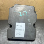 Bild in die Galerieansicht laden, 13-16 Mercedes W212 E-Class ABS Anti Lock Brake Pump Module A212 4310148 OEM