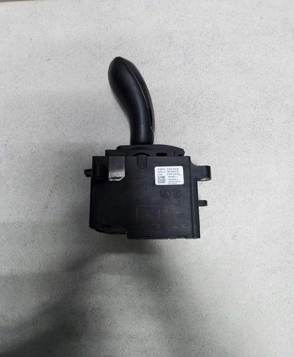 BMW Gear Selector Switch 9218104 5 Series F10 and 7 Series F01 F02 F03 RHD 