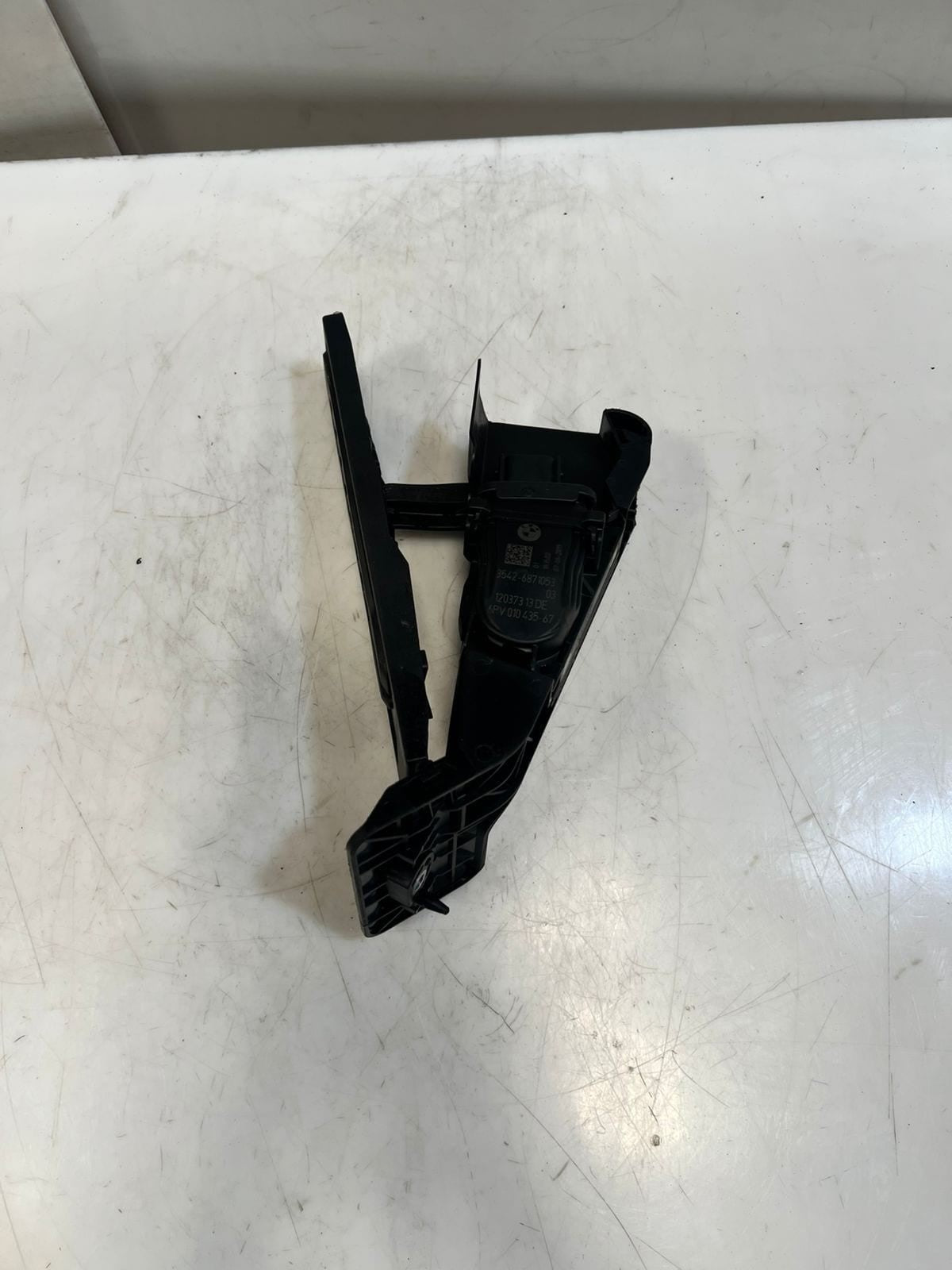 2019 BMW X7 5 Series G30 G07 Accelerator Throttle Pedal Module 6871053 OEM
