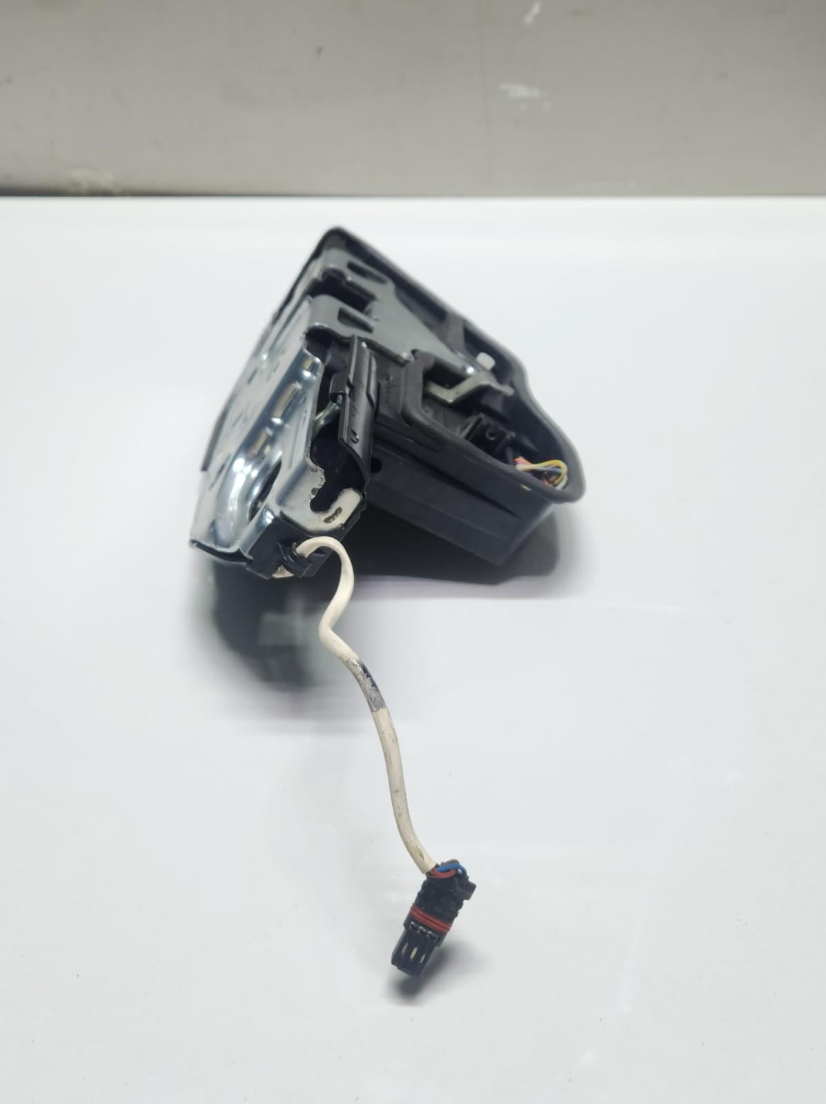 09-16 BMW 535i Front Left Door Lock 71856897 Series F01 F02 F04 and 5 Series OEM