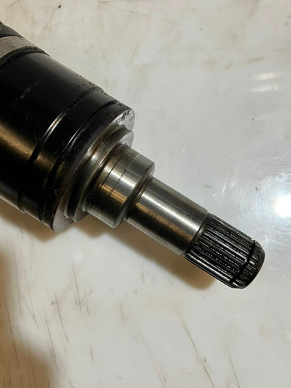 2011 BMW 3' 4' F30 F31 F32 F33 F36 LCI 328i Rear Right Axle Shaft 7637444 OEM