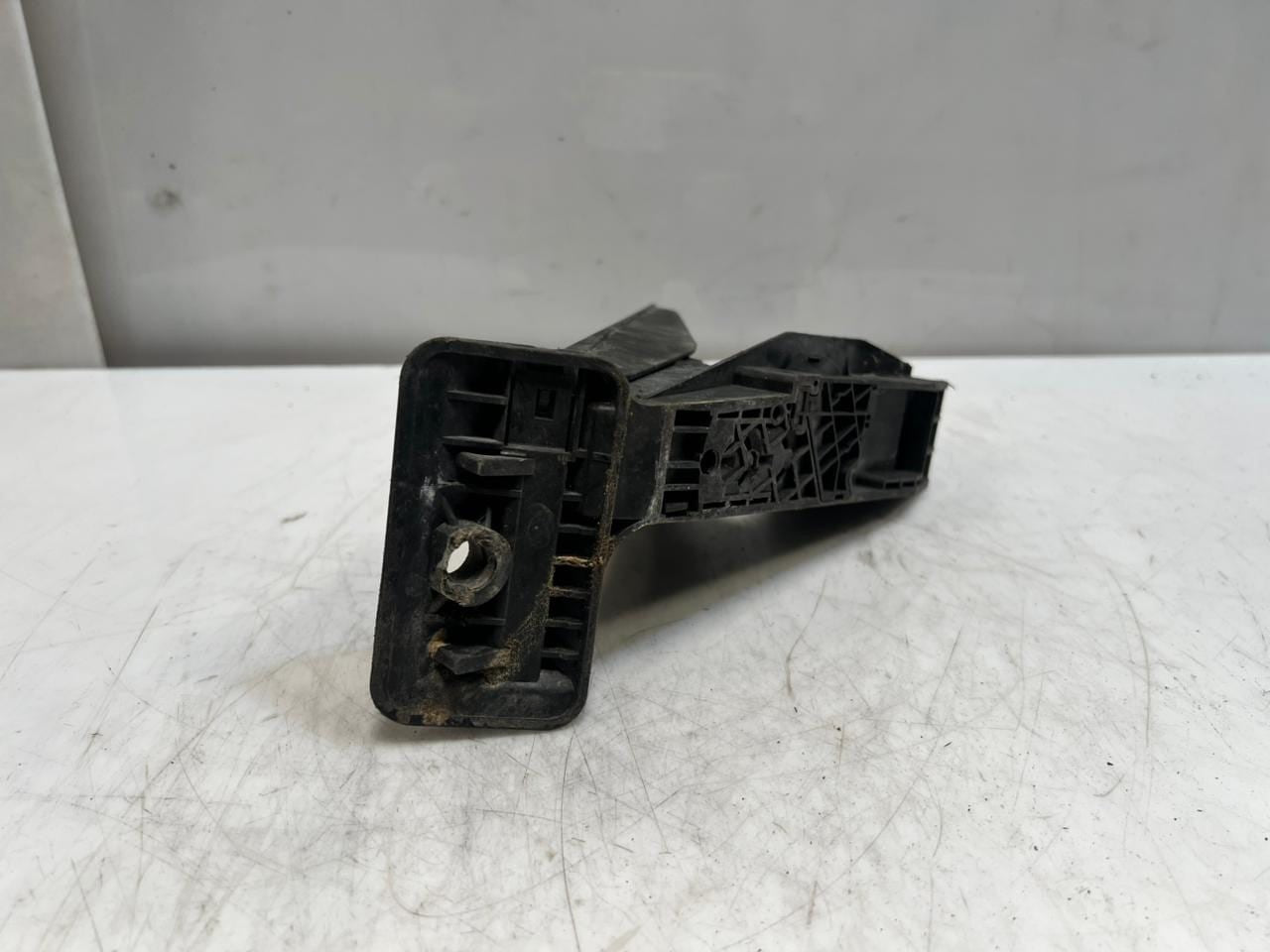 2011 BMW 328i E90 E60 F07 F25 E70 X5 GAS/ Accelerator Pedal MODULE 6852644 OEM