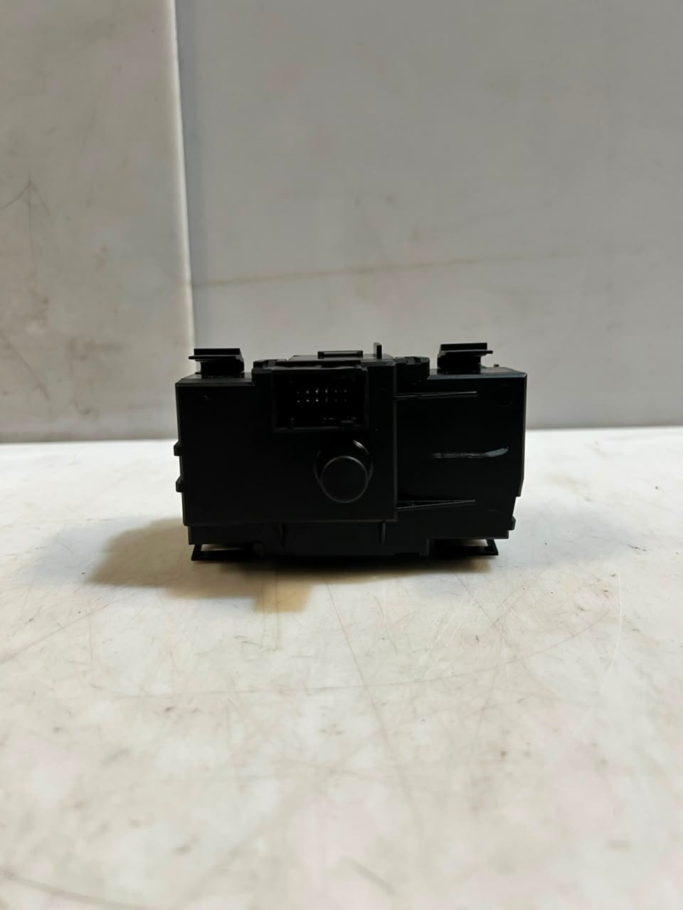 2009 BMW 1 Series E81 E87 E90 E91 E84 HEAD Light Switch CONTROL UNIT 6932796 OEM