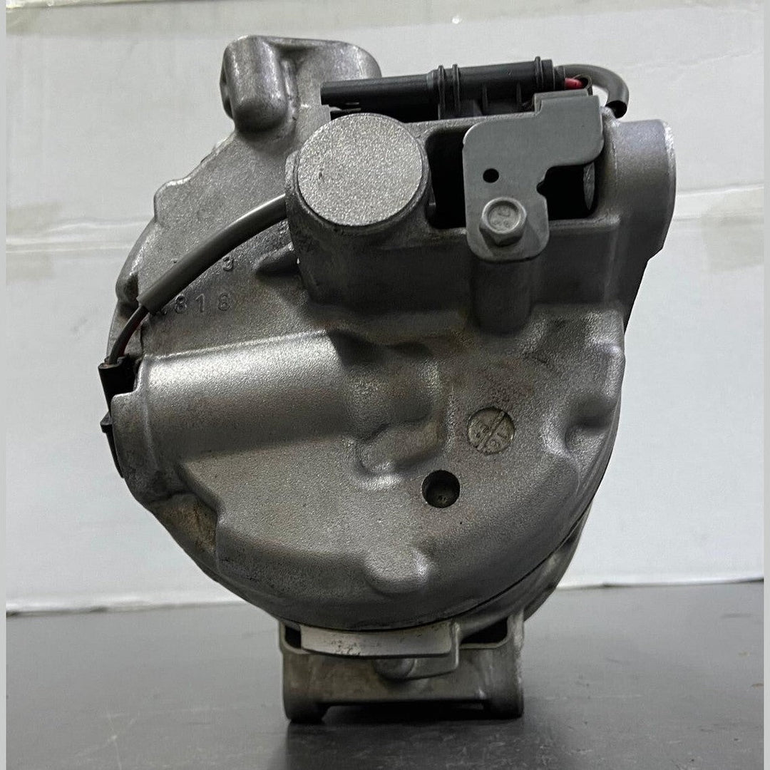 OEM BMW F22 F33 F82 M4 S55 N55 AC Compressor Clutch A/C Pump W/ Pulley 9332781