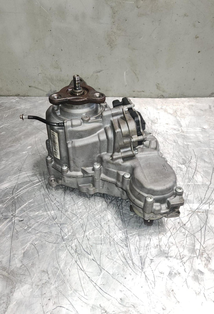 2011-2015 BMW X1 Transfer Case 7643755 X1 E84 xDrive ATC35L