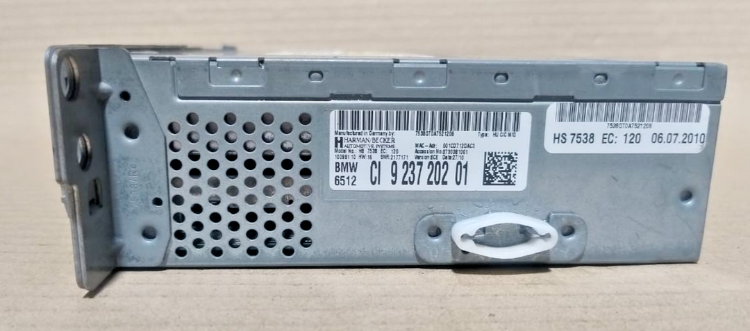 OEM GENUINE BMW F07 BUSINESS CD RADIO HEAD UNIT CIC MODULE 9237202