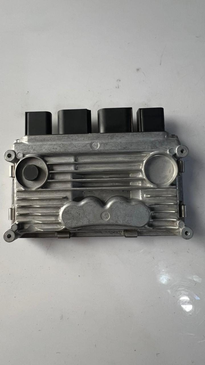 12-18 BMW 650i Active Steering Control Unit 6796392 F10, F01, F02, F06, F07, F11