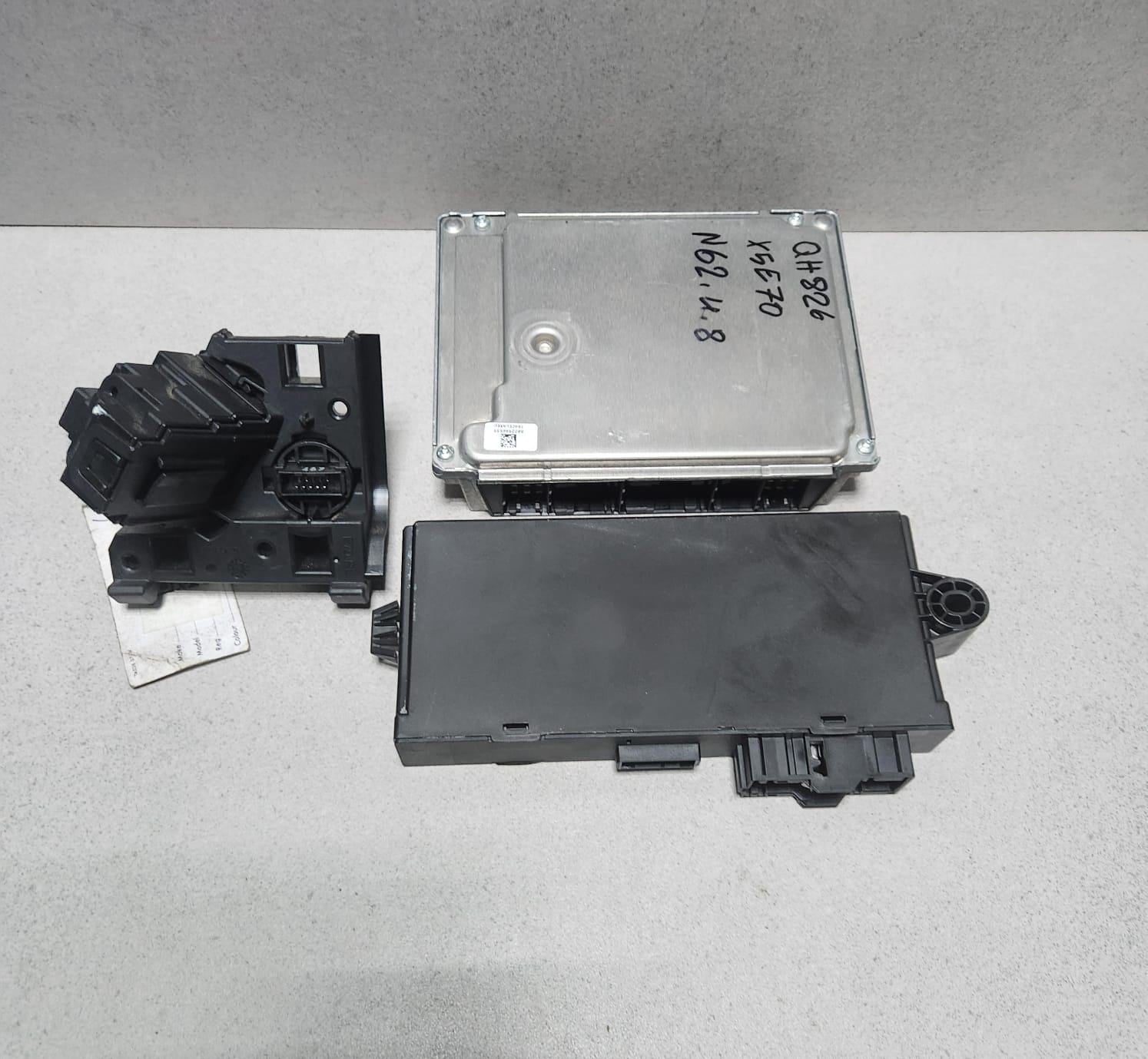 2006-2009 BMW X5 4.8I Engine Control Unit 7582306 N62N ECU SET RHD