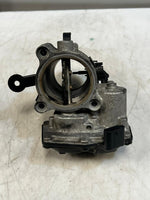 Load image into Gallery viewer, 2013 BMW X3 X4 X5 X6 E84 E83 F25 F26 E70 F15 E71 F16 Throttle Body 7810752 OEM