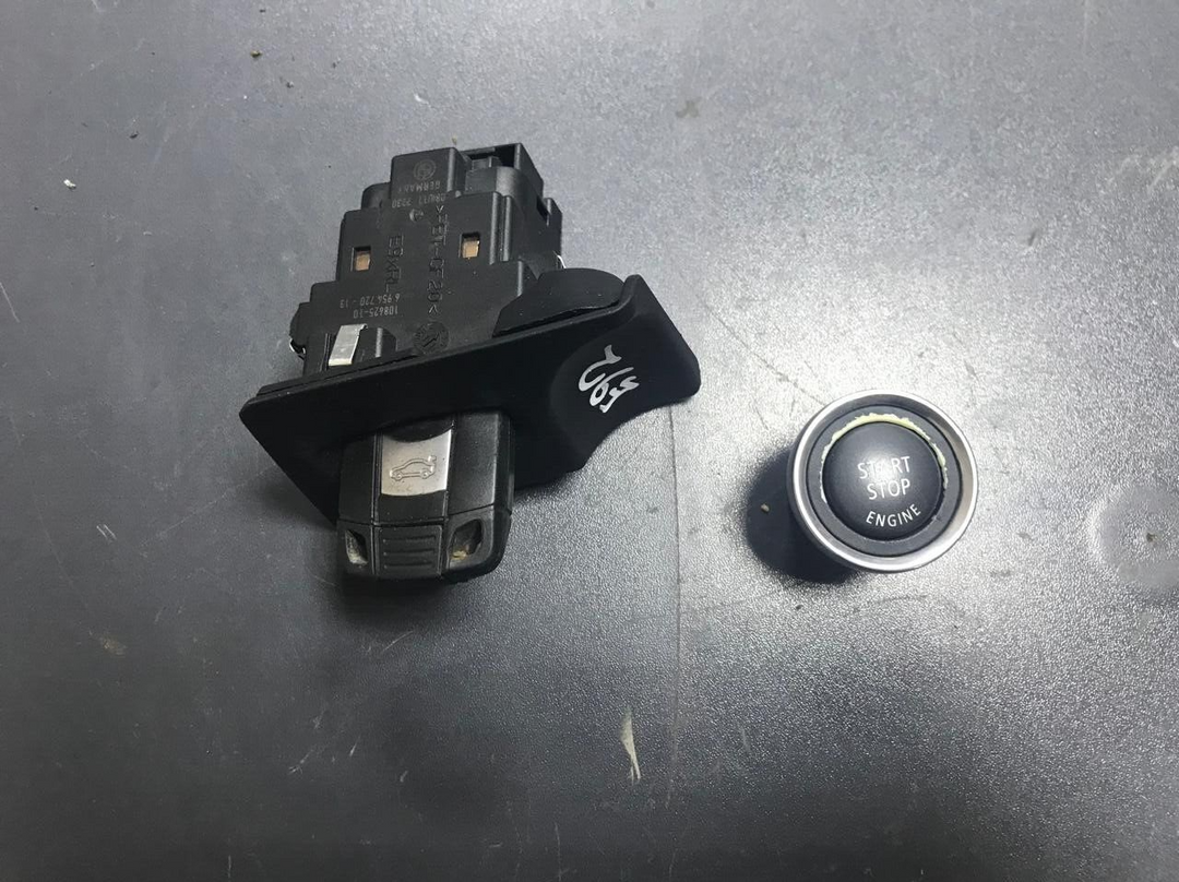 BMW  325i 330i 2005 - 2010 E92 N53 ENGINE CONTROL ECU UNIT SET DME MSD81 7612455