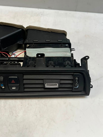 2013-2017 BMW X5 5 Series Gran Turismo F07 Rear Air Vent Grill 1682811 OEM