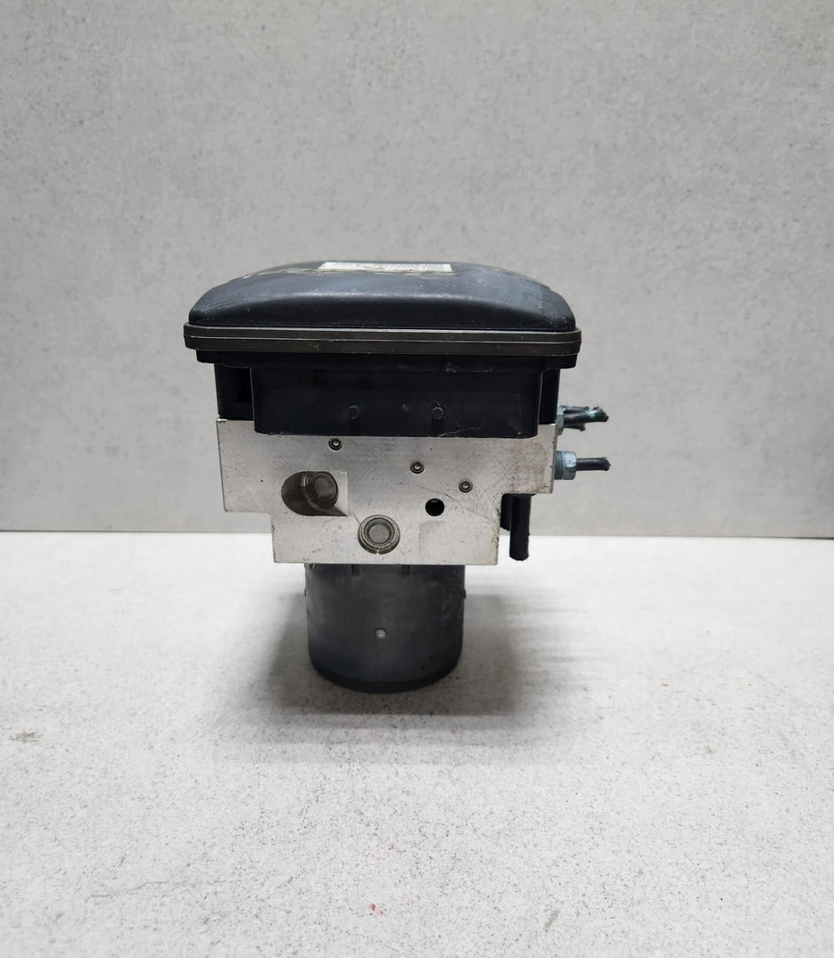 2007-2013 BMW X5 Abs Anti Lock Brake Pump 6795778 X5 E70 and X6 E71