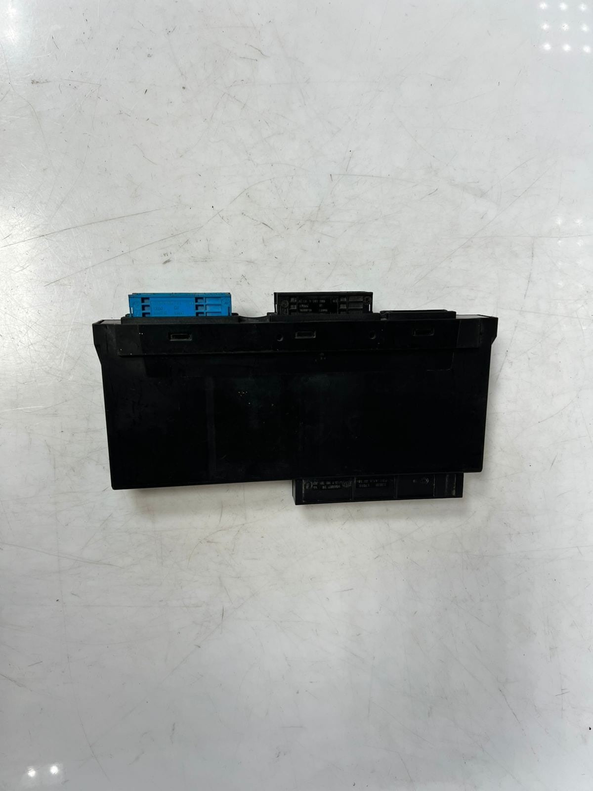 2010-2013 BMW 135i E92 M3, 1' 3' E MODEL Body Control Module BCM 9229872 OEM