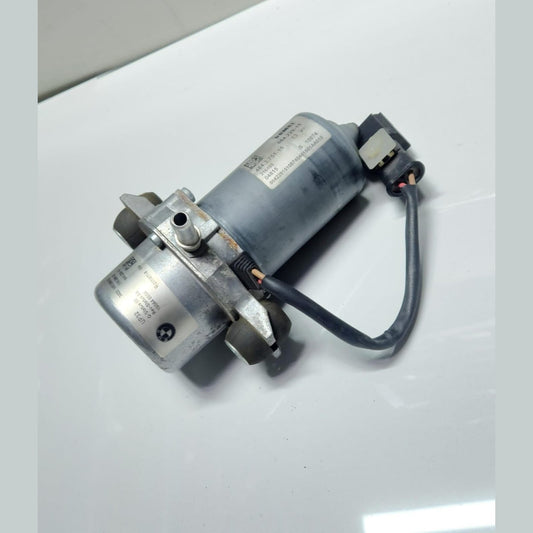 2016-2018 BMW 330e Vacuum Pump 6851289 3 Series F30 i8 125i and X1 F48 F49 OEM