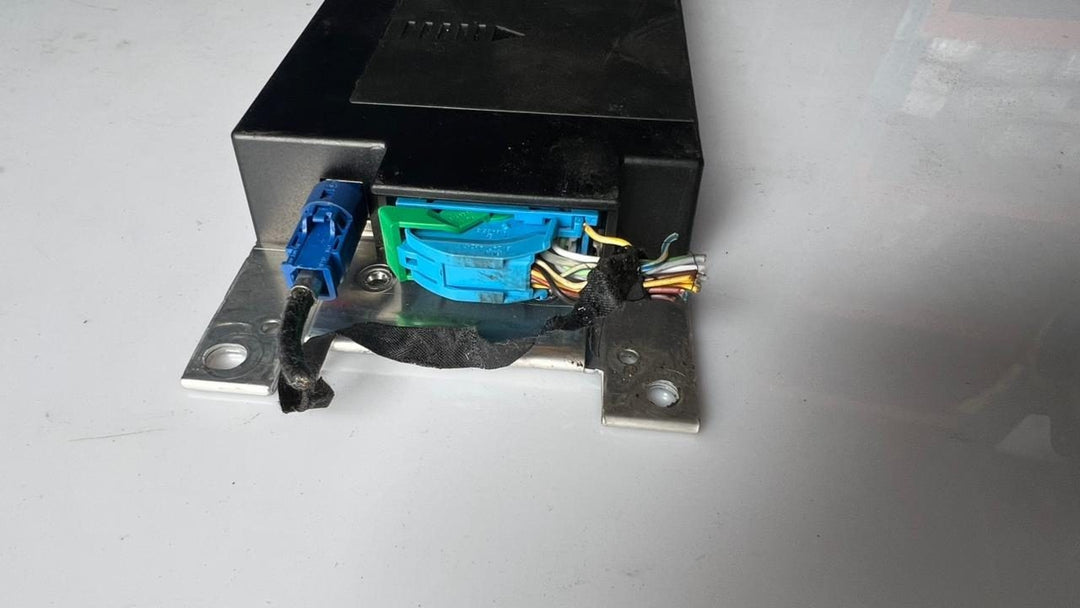 2014-2021 BMW i3 Telematic Control Module 6820931 1 Series F20, X1 F48, and 2 Se