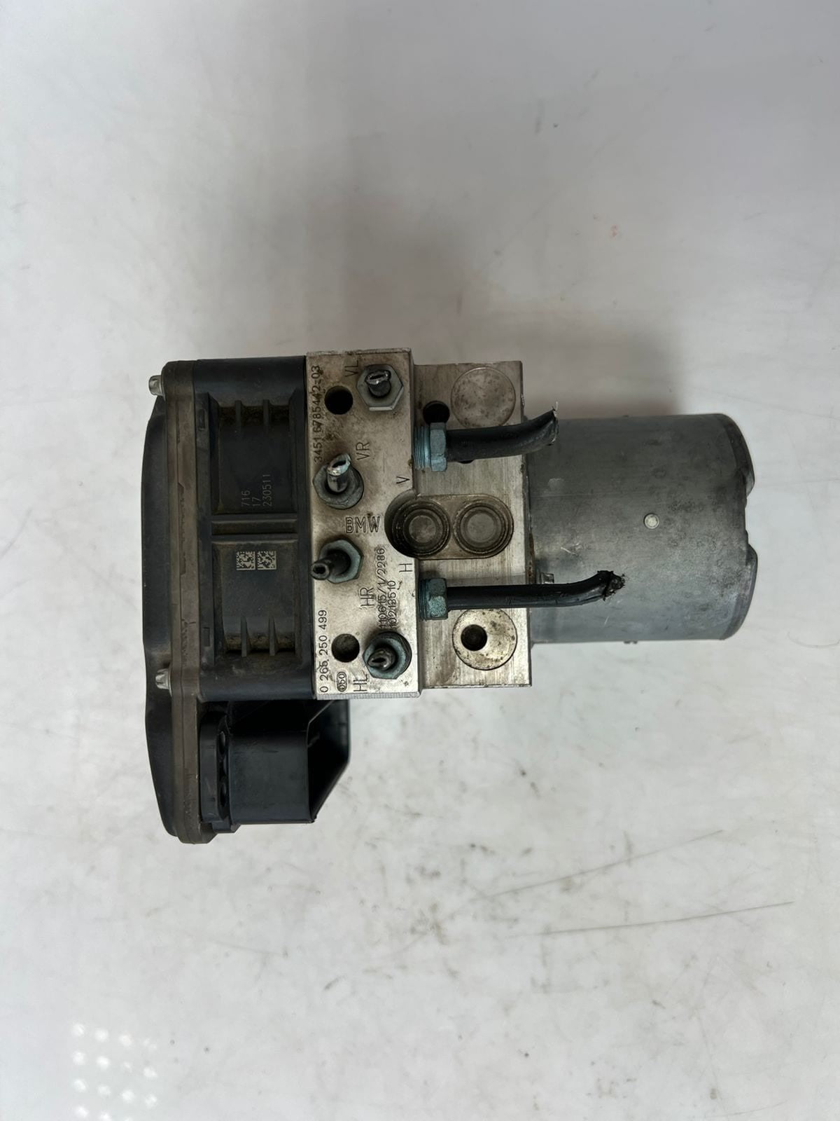 2011-2016 BMW 550i 5 GT F07 ABS Pump Module 6851382 OEM