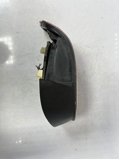 2001 BMW 530i 5 Series E39 sedan RIGHT SIDE Tail Light Assembly 6902528 OEM