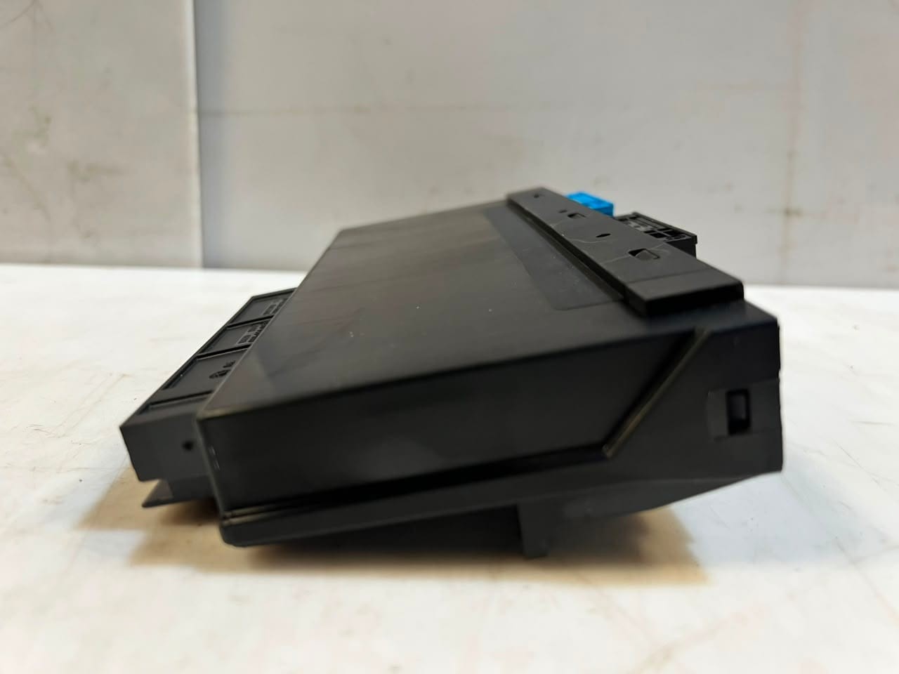 2010-2015 BMW X1 E84 COMFORT / Body Control Module BCM 9286785 OEM
