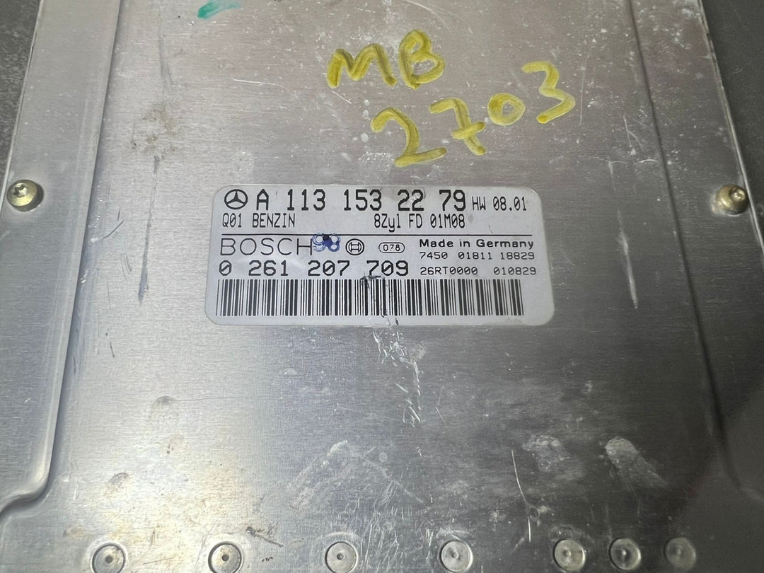 01-06 Mercedes W220 S-Class Engine Control Module Unit ECM ECU A113 1532279 OEM