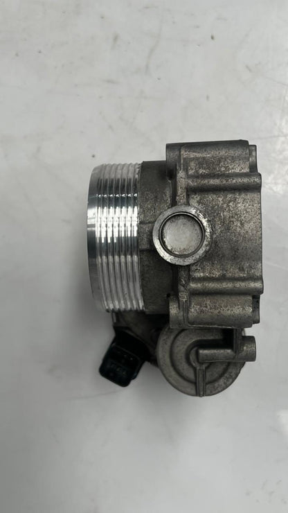 2011-2016 BMW 550i Throttle Body 7555944 F10 550i, 650i, 750i 