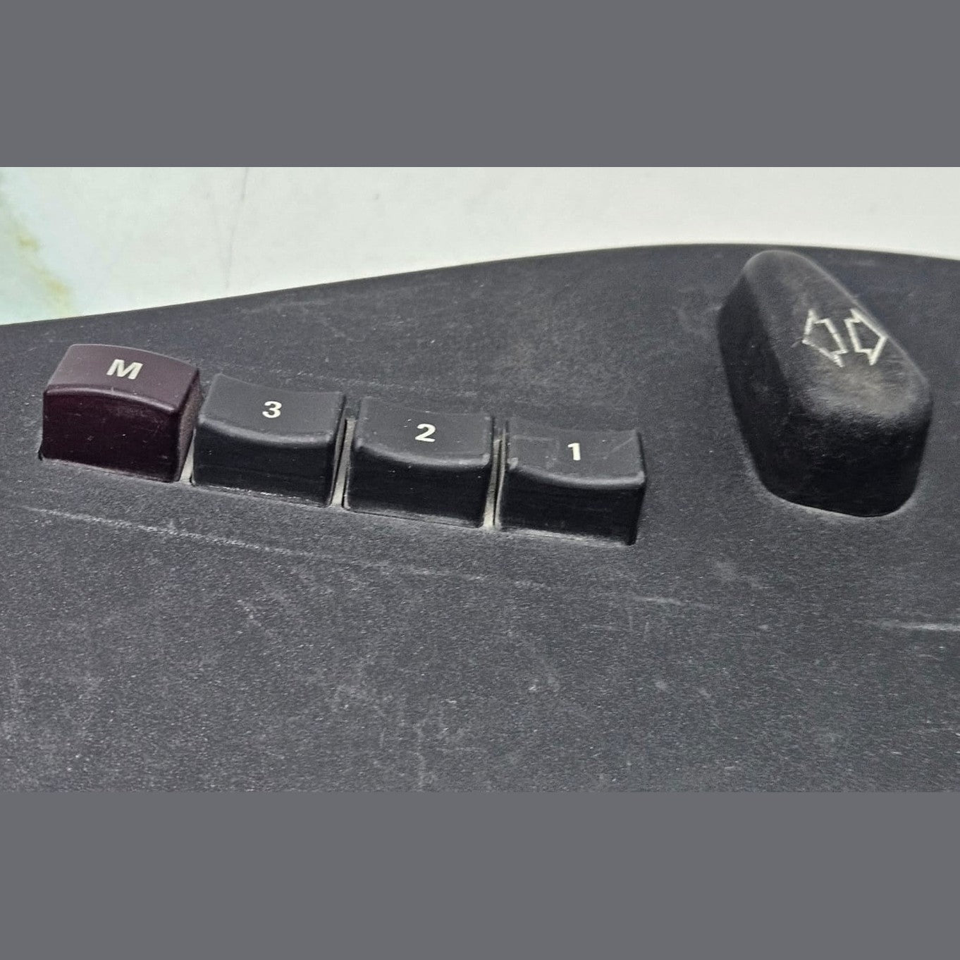 BMW E46, 6 Series E63, X3 E83 Right side Seat Control Switch 7036126 OEM