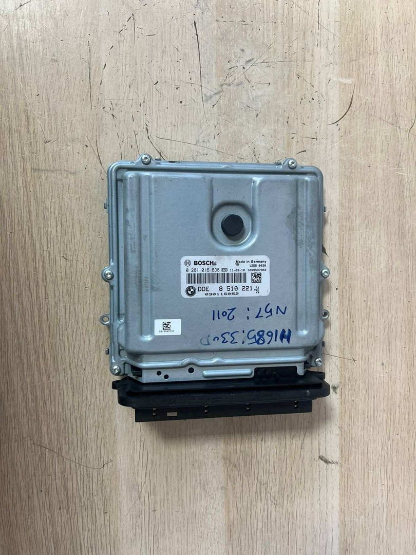 2011 BMW N57 330D Engine Control Unit ECU SET DDE + CAS3 + 1KEY 8510221