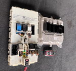 Bild in die Galerieansicht laden, BMW F30 320I N20 ECU DME KIT WITH KEY FEM P/N 8606306